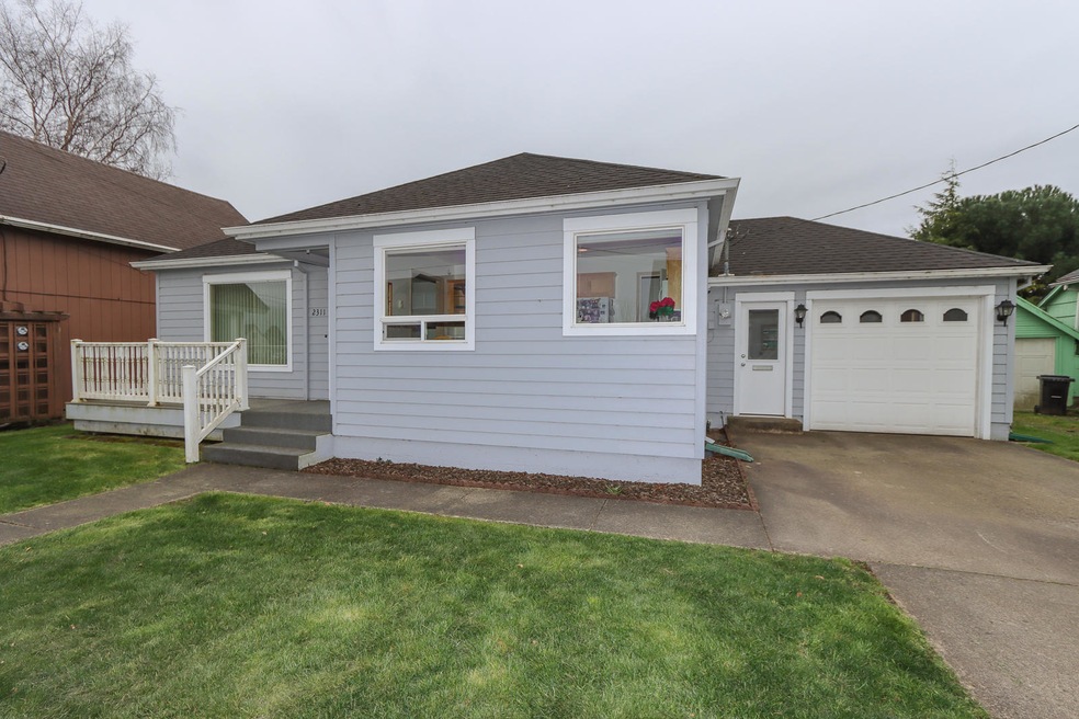 2311 5th St, Tillamook OR-30
