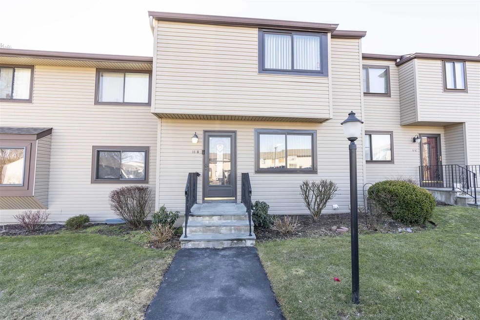 11 Squires Gate unit B, Poughkeepsie, NY 12603 - photo 1