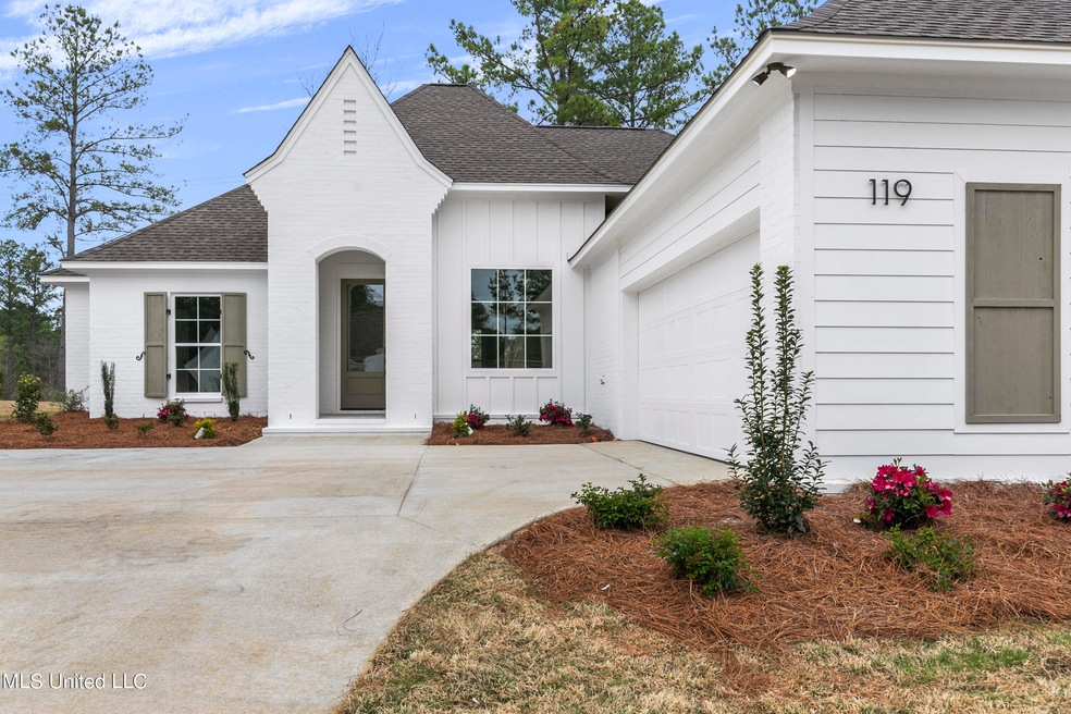119 Lake Bend, Madison, MS 39110 - photo 1