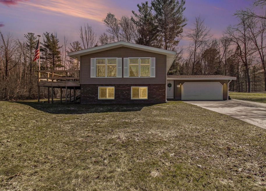 Sold $352,900
