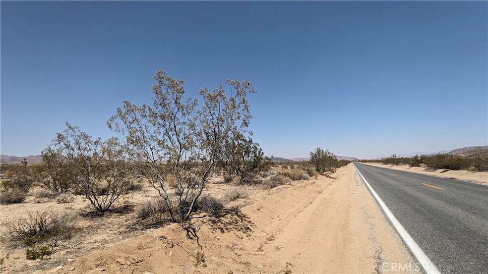 0 Landers Apn 0631-061-65 unit IG25183418, Landers, CA 92285 - photo 1