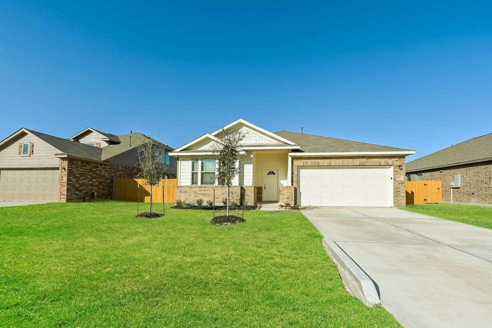 26211 Cooperstown Way, Splendora, TX 77372 - photo 1