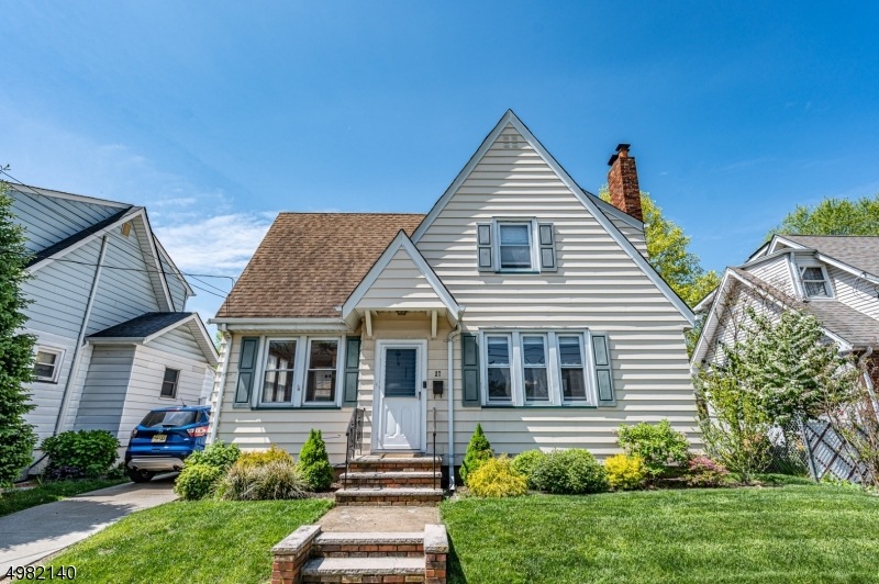 27 Willard Ave, Totowa, NJ 07512 - photo 1