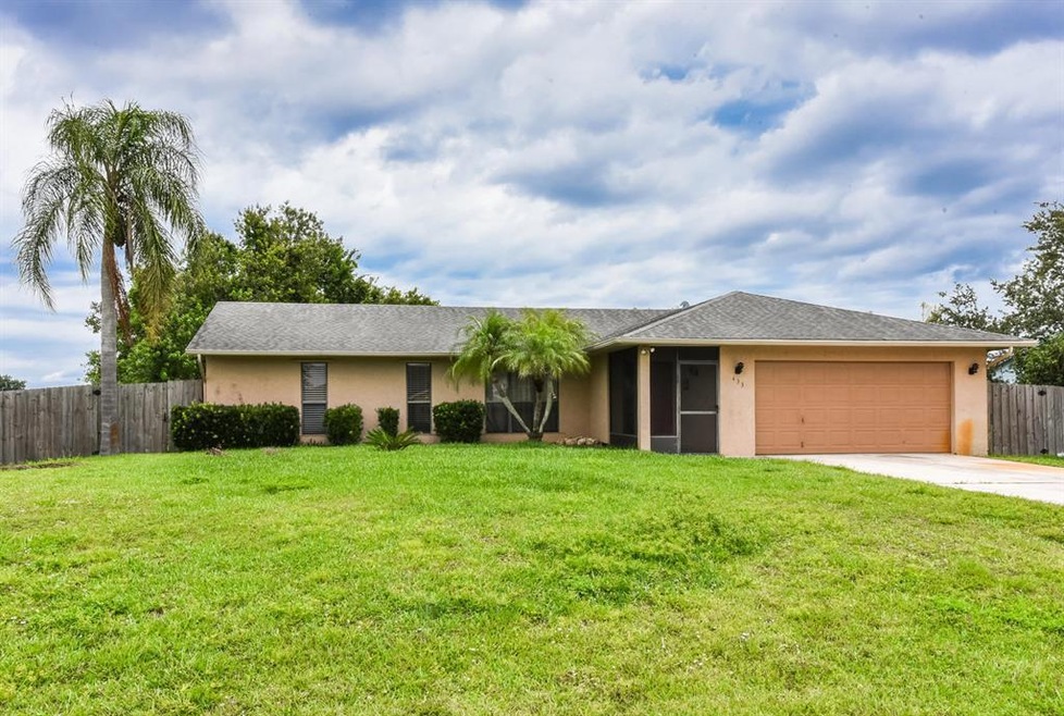 433 SW Aster Rd Port St Lucie-large-001-