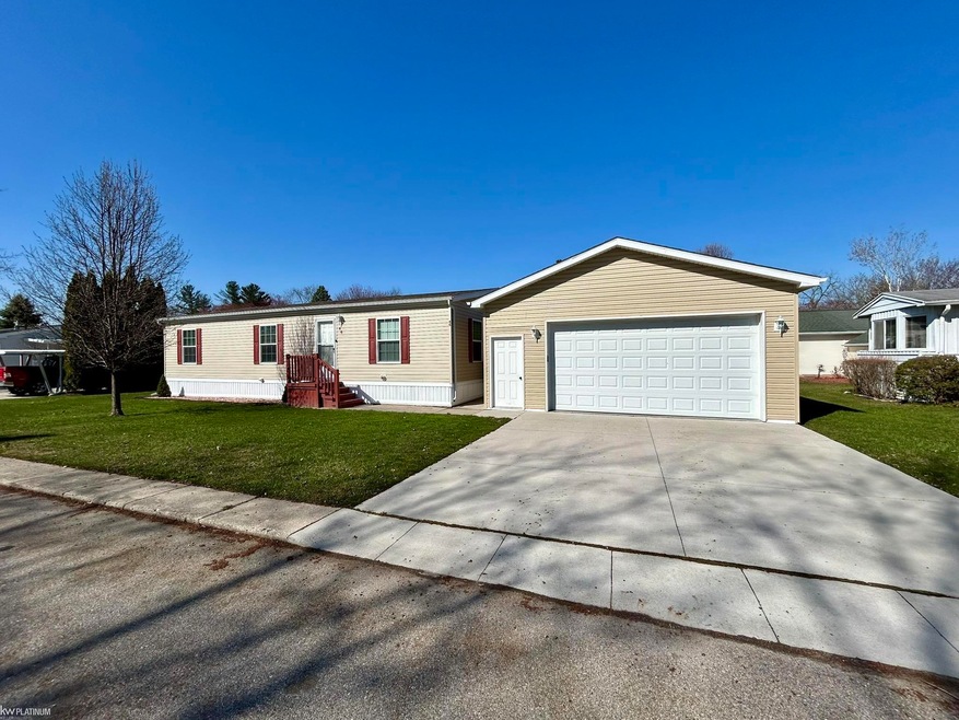 3333 Ravenswood Lot 46 Rd unit Lot 46, Marysville, MI 48040 - photo 1