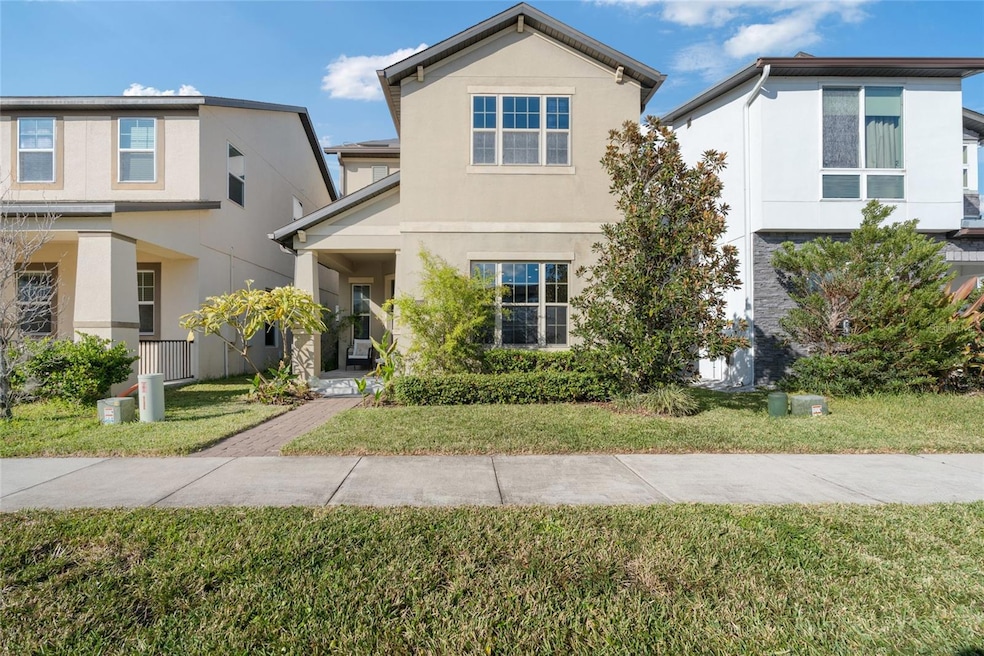 12609 Salomon Cove Dr, Windermere, FL 34786 - photo 1