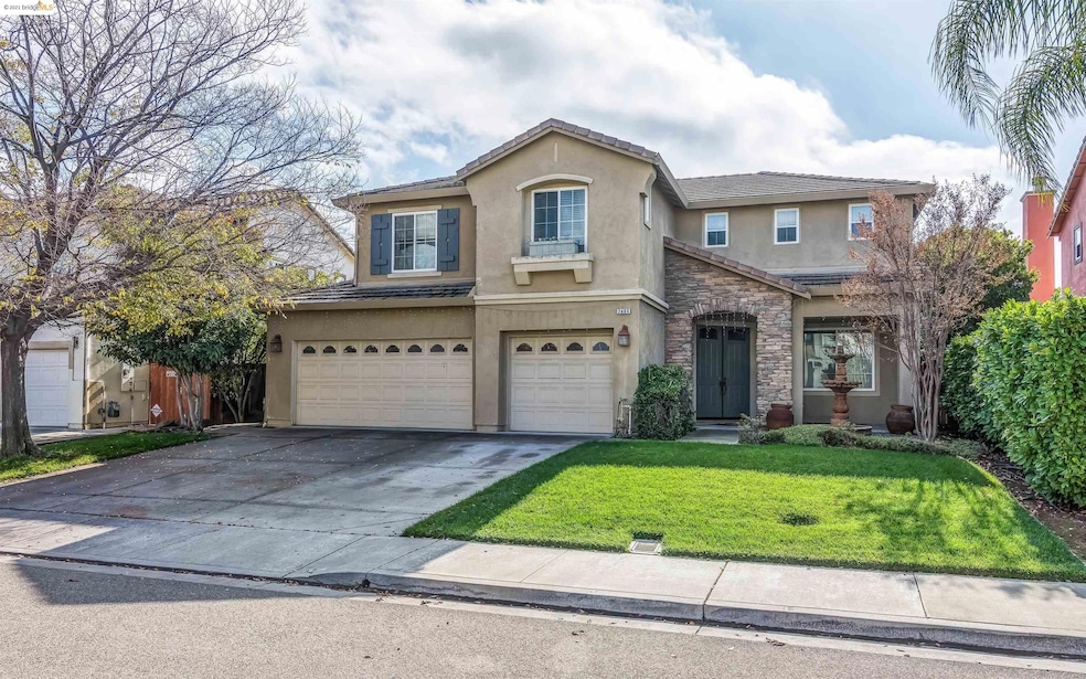 2480 Mammoth Way, Antioch, CA 94531 - photo 1