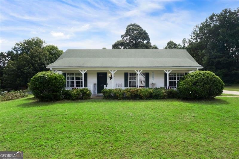 210 Diamond Ct, Carrollton, GA 30116 - photo 1