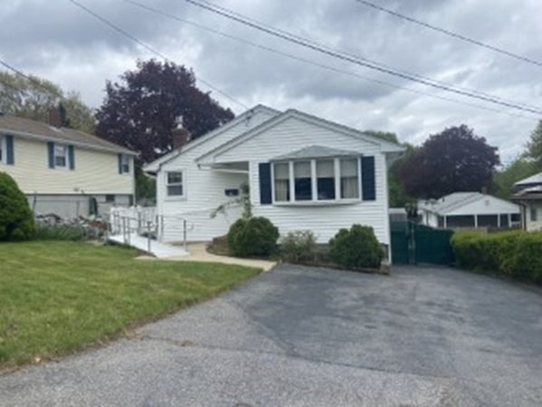 122 Hillcrest Rd, Waltham, MA 02451 - photo 1