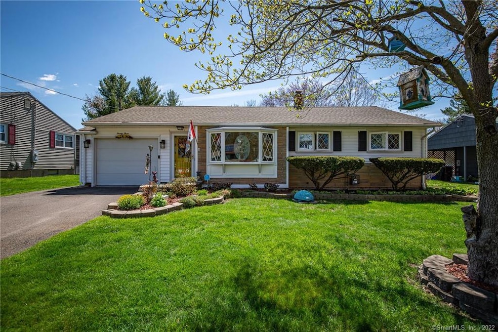 23 Yale Dr, Enfield, CT 06082 - photo 1