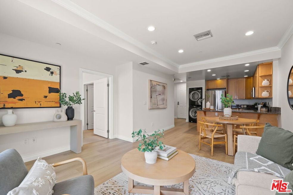 Pending $630,000 • Co-Listing Agent