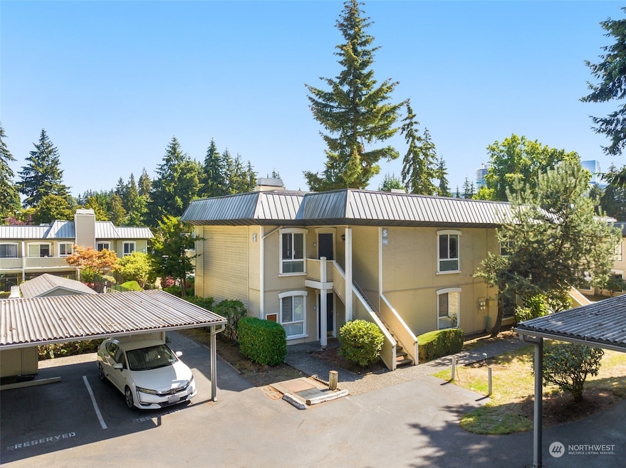 Sold $638,000 • Co-Listing Agent