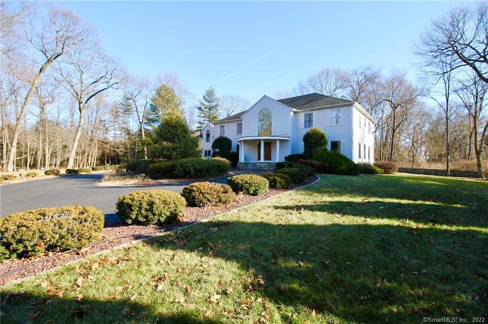 20 Chestnut Hill Rd, Wilton, CT 06897 - photo 1