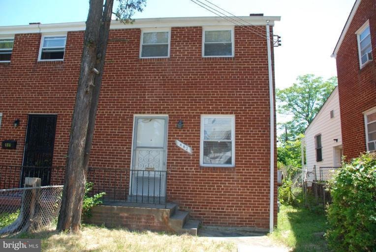482 Burbank St SE, Washington, DC 20019 - photo 1