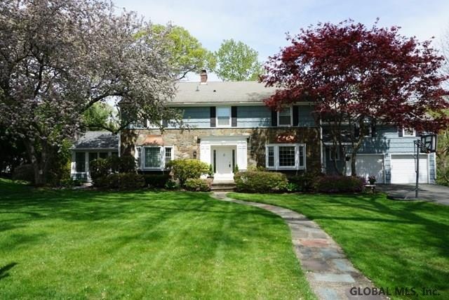 11 Newell Ct, Albany, NY 12204 - photo 1