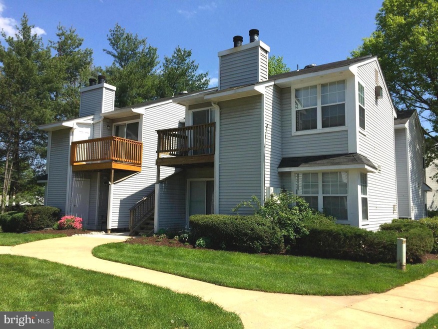 8633 Beekman Place unit 33D, Alexandria, VA 22309 - photo 1