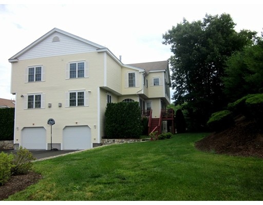 10 Paul Revere Path unit 10, Hopkinton, MA 01748 - photo 1