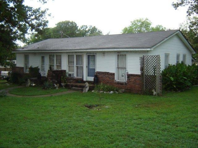 200 Woodland Dr, Shelbyville, TN 37160 - photo 1