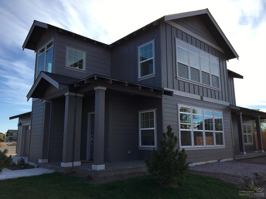 1820 NW Kingwood Ave, Redmond, OR 97756 - photo 1