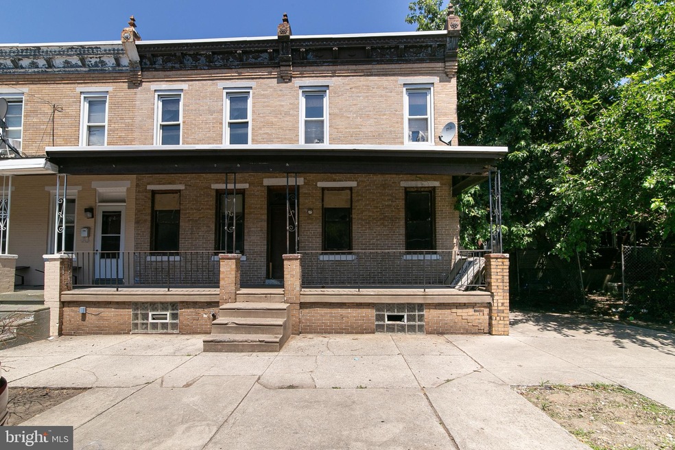 1027 Spruce St, Camden, NJ 08103 - photo 1