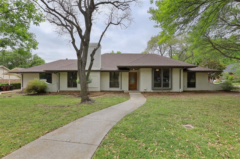 2132 Pembrooke Place, Denton, TX 76205 - photo 1