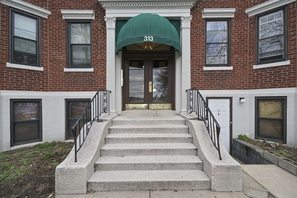 313 Allston St unit 7, Brighton, MA 02135 - photo 1