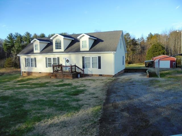 391 Robertson Ridge Rd, Axton, VA 24054 - photo 1