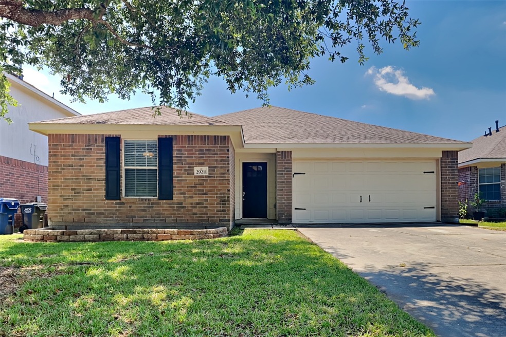 29211 Fox Fountain Ln, Spring, TX 77386 - photo 1