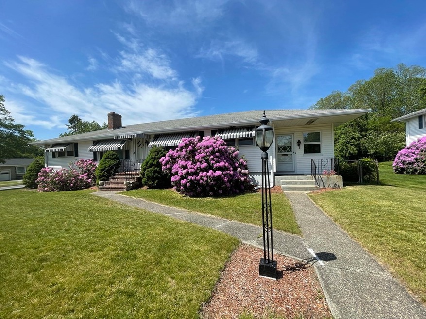 6 Dennis Dr, Worcester, MA 01606 - photo 1