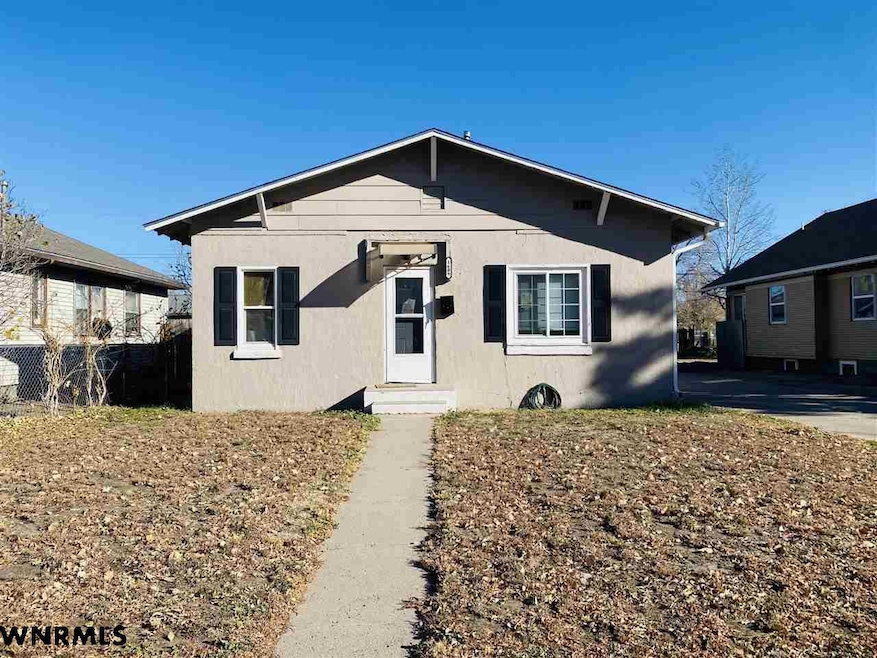 1609 7th Ave, Scottsbluff, NE 69361 - photo 1