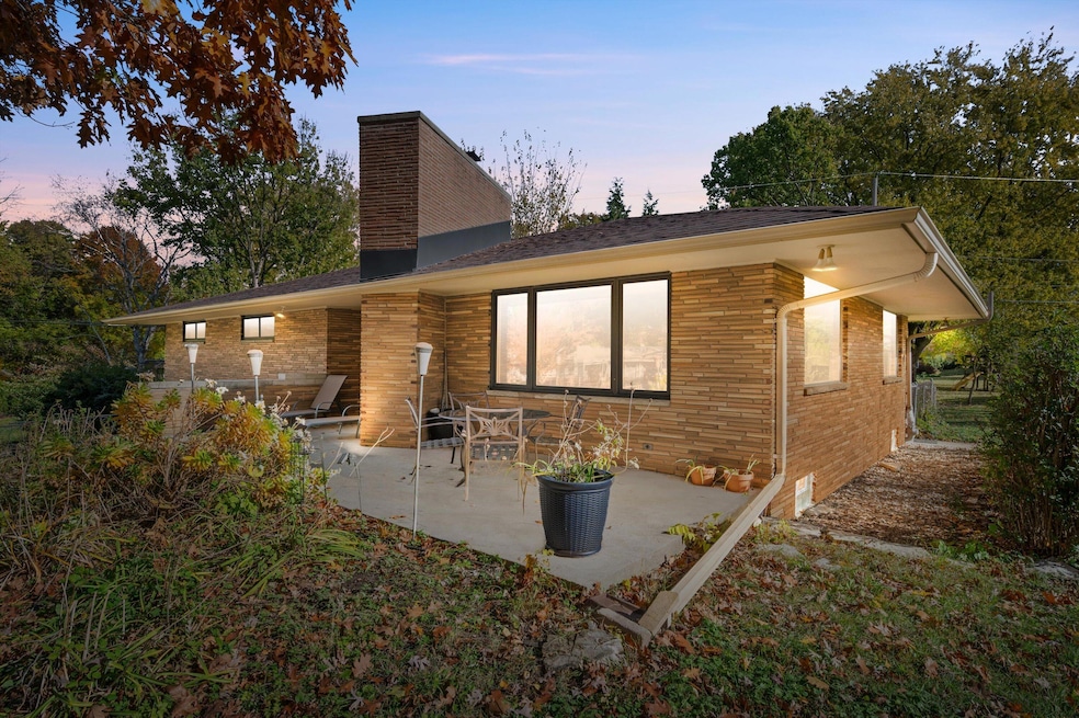 Under Contract $415,000