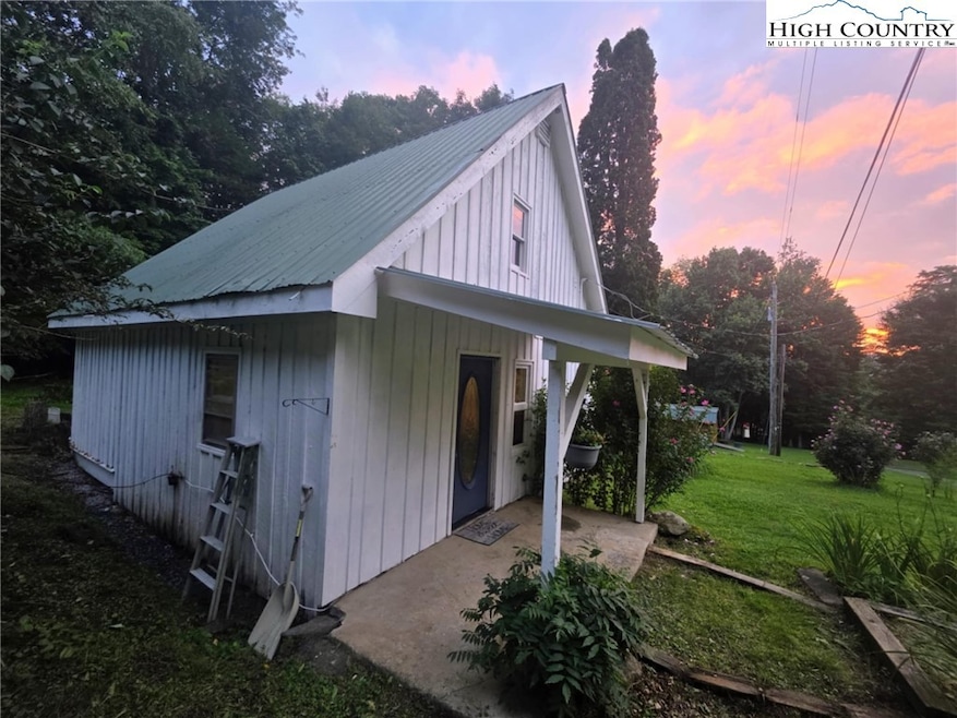 Under Contract $159,900