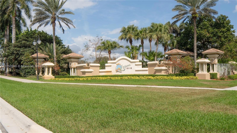 19387 SW 65th St, Fort Lauderdale, FL 33332 - photo 1