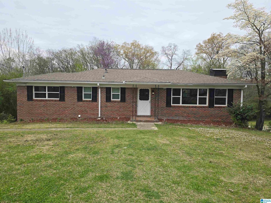 2102 5th Way NW, Center Point, AL 35215 - photo 1