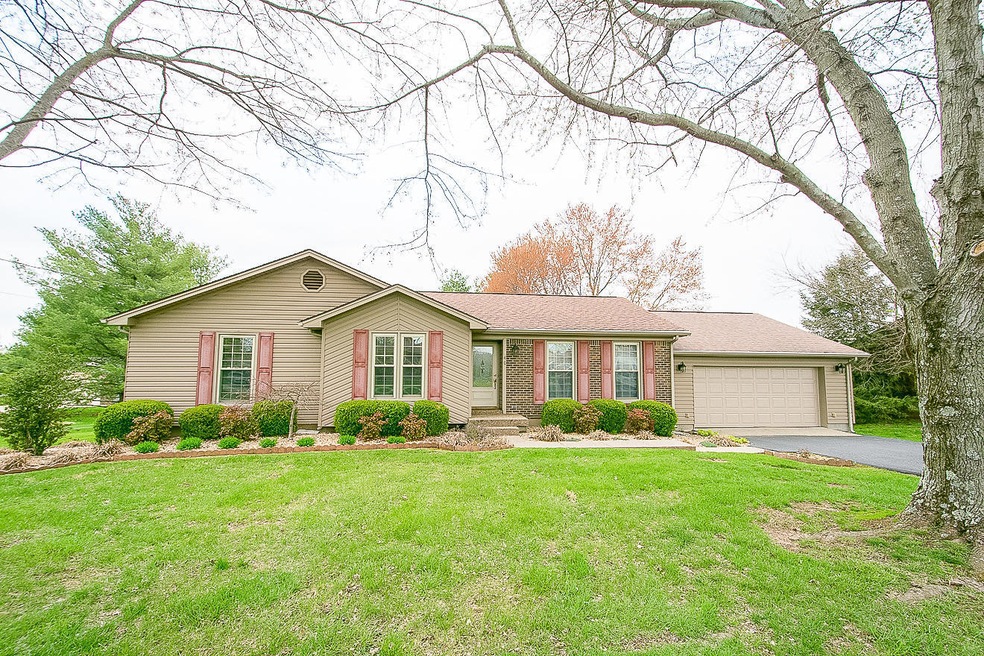 140 Madison Ct, Mount Washington, KY 40047 - photo 1