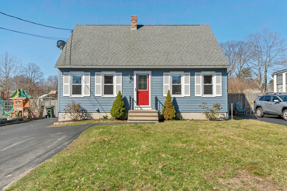 32 Hall St, South Portland, ME 04106 - photo 1