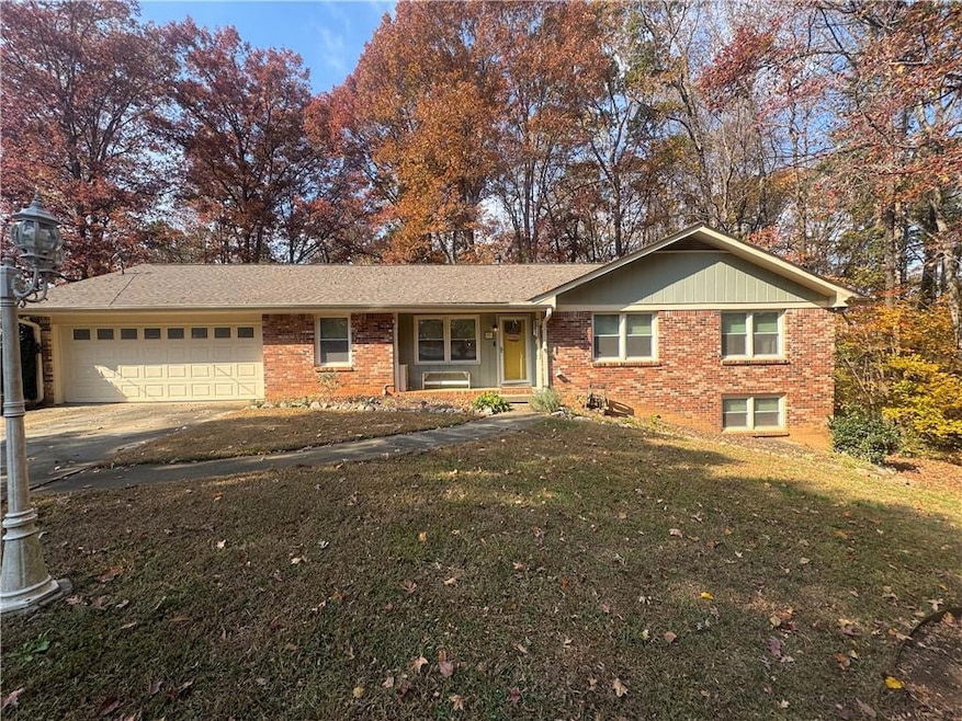 1455 Timberlane Rd, Lawrenceville, GA 30045 - photo 1