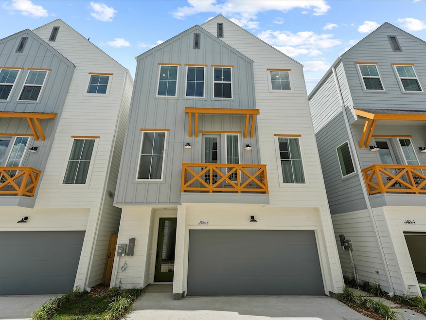 1804 Del Norte St unit C, Houston, TX 77018 - photo 1