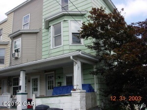 115 E Snyder Ave, Lansford, PA 18232 - photo 1