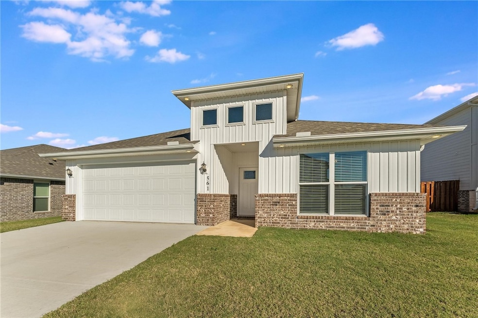 For Rent $1,950/month