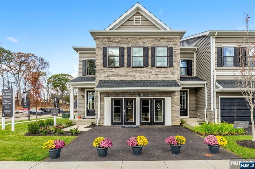 4 Trotter Way, Oakland, NJ 07436 - photo 1