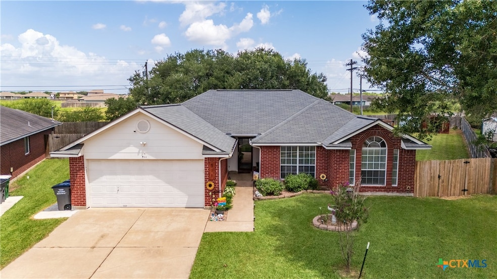 Under Contract $275,900