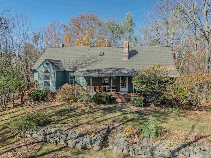 637 Wallace Hill Rd, Franconia, NH 03580 - photo 1