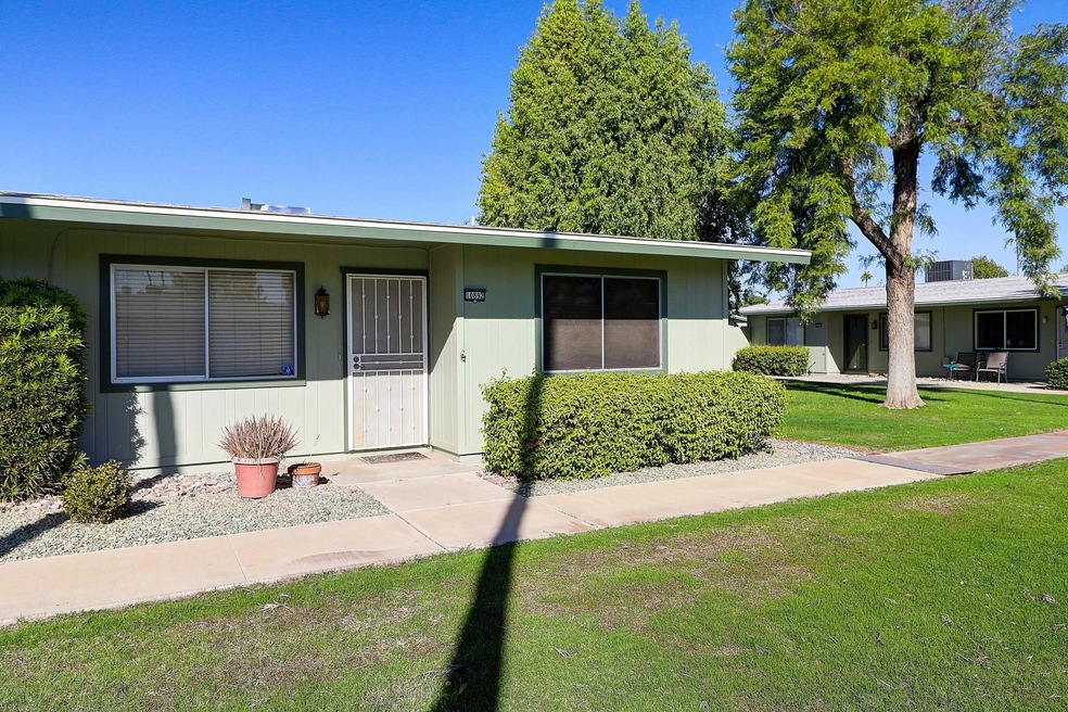 10892 W Santa fe Dr unit 15, Sun City, AZ 85351 - photo 1