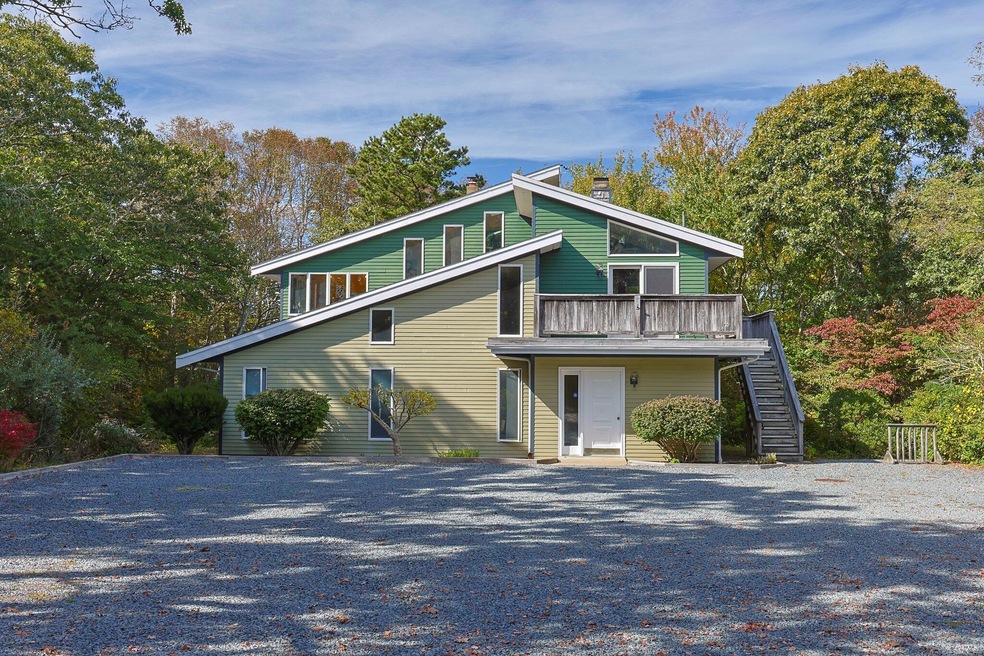 3-web-or-mls-86-harry-kemp-way