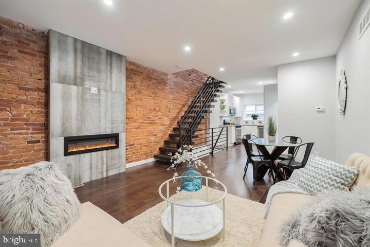 1539 S Ringgold St, Philadelphia, PA 19146 - photo 1