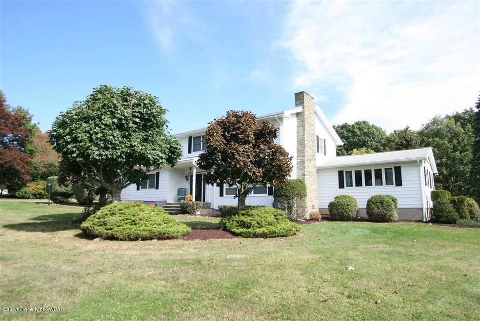 45 Hilltop Dr, Shavertown, PA 18708 - photo 1