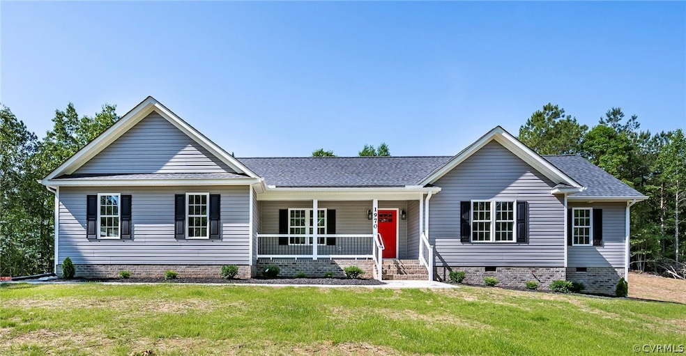 1970 Moody Fox Ln, Carson, VA 23830 - photo 1