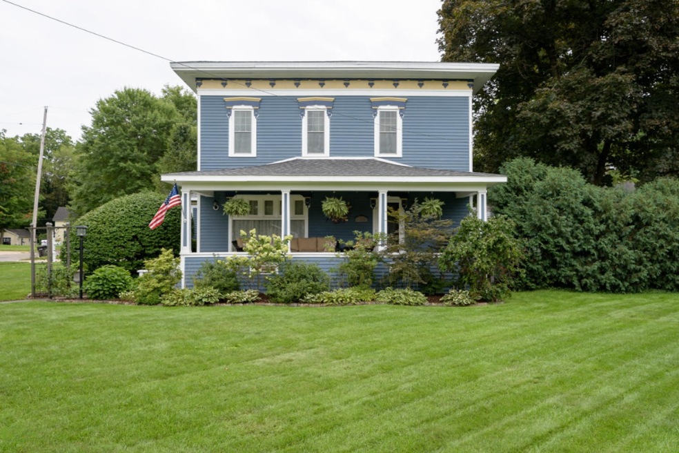 Bridge_St_W_405_Plainwell_49080-39