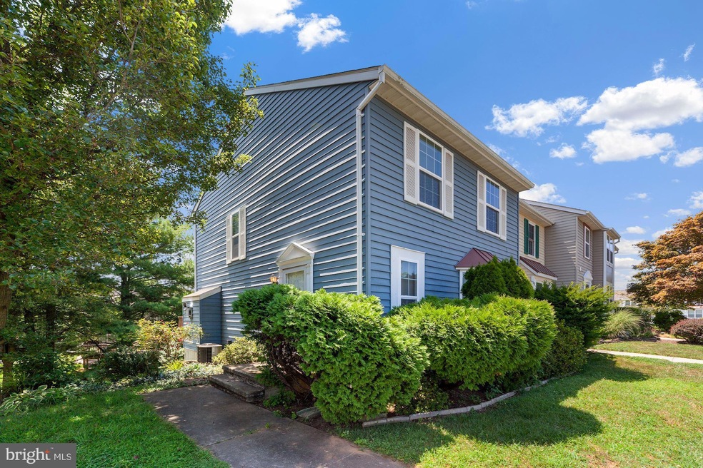 1211 Seron Ct, Sykesville, MD 21784 - photo 1